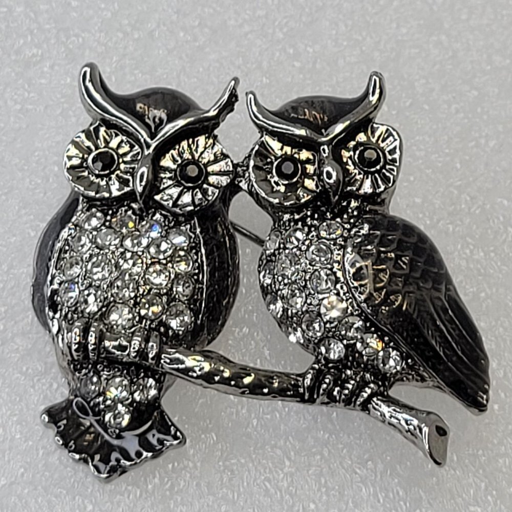 Two Owls Brooch Pin